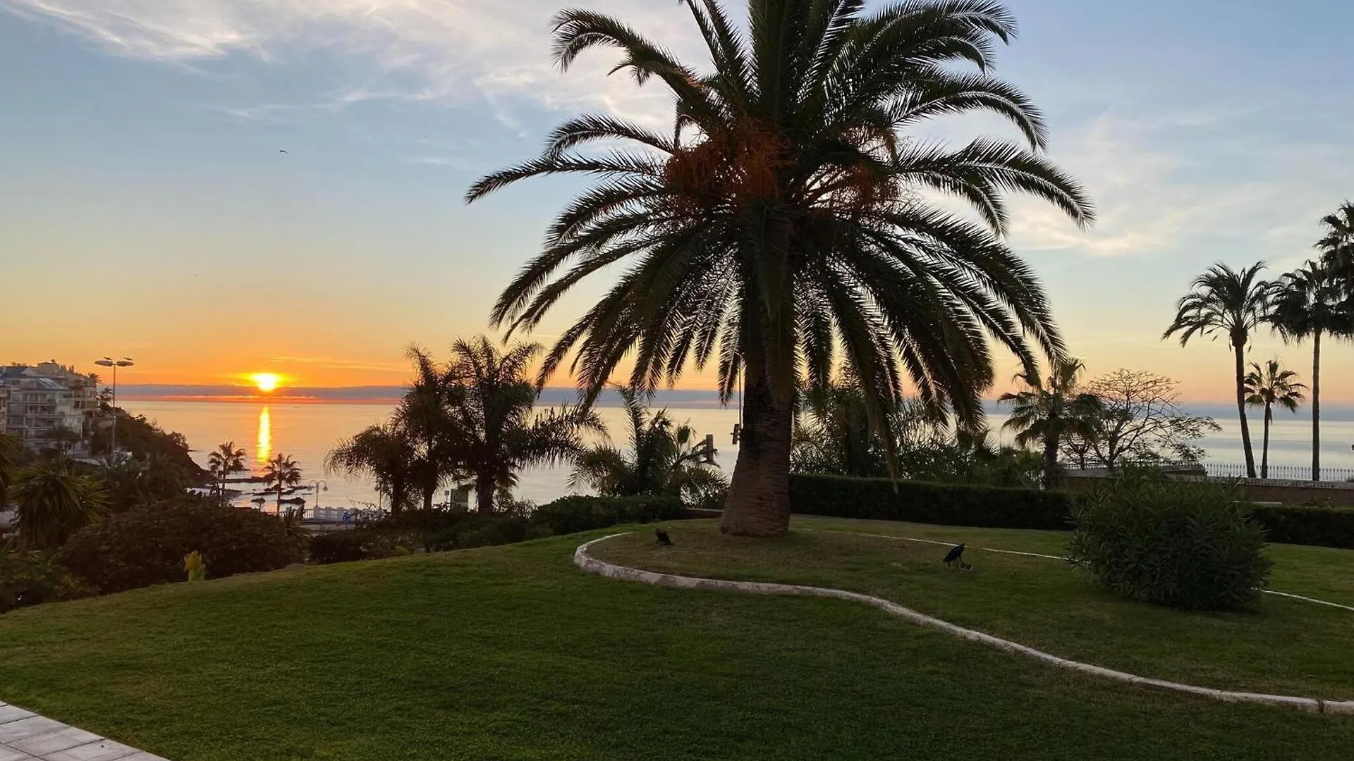 Pleasant Apartment In Benalmadena Near Playa Beach 0*,